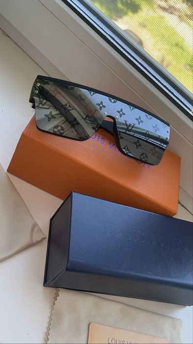 Очки Louis Vuitton