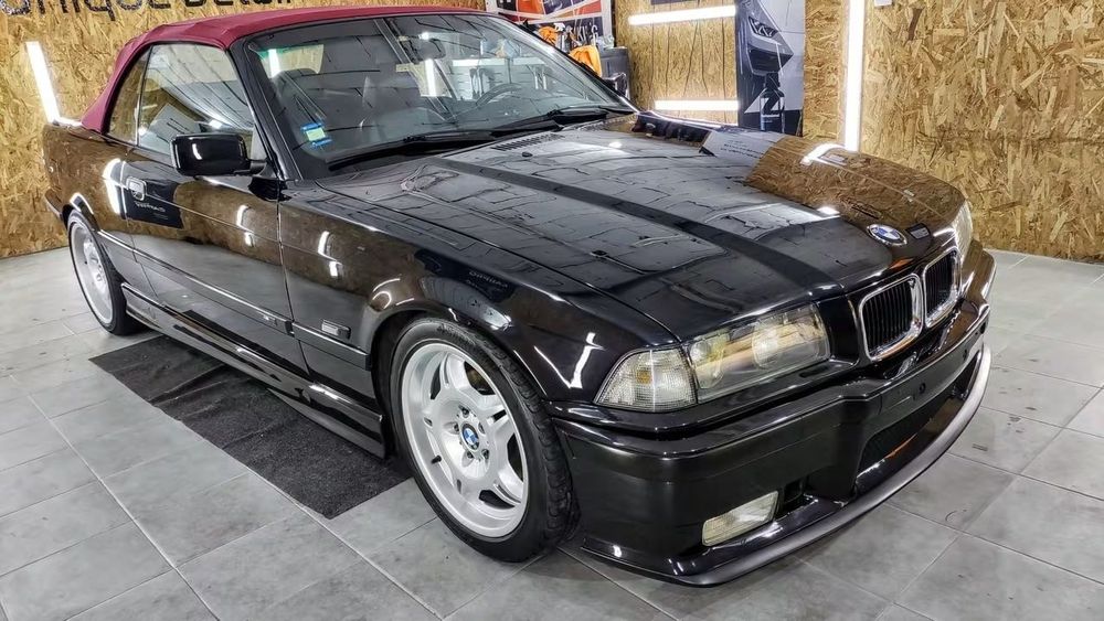 BMW 320i E36 Cabrio Pack M