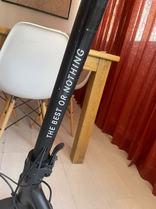 Trotinete Xiaomi Mi Eletric Scooter Mercedes AMG Petronas F1 Edition