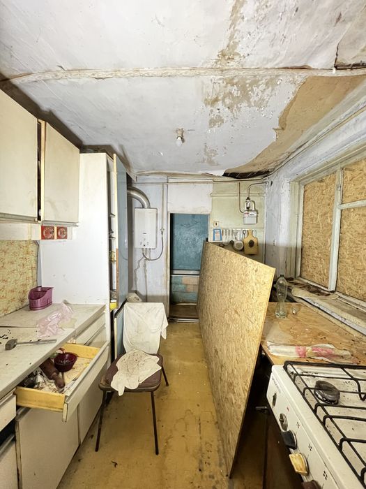 В продажу 3 к будинок на 13 лінії, землі - 6 соток