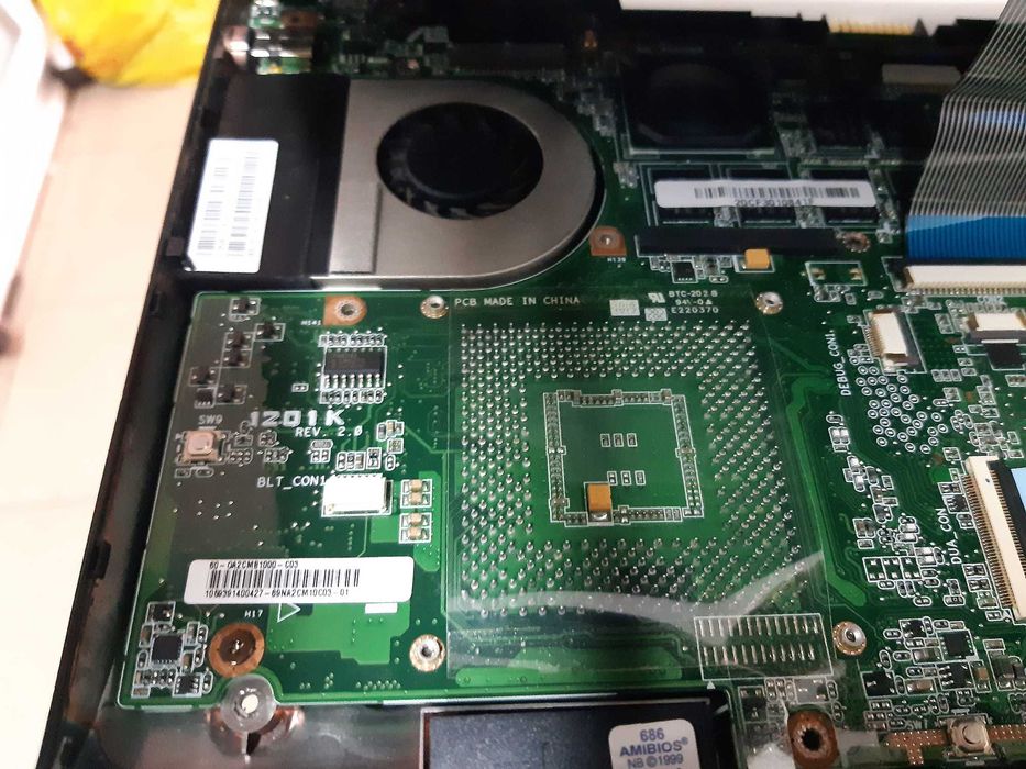 EeePC 1201K na cześci