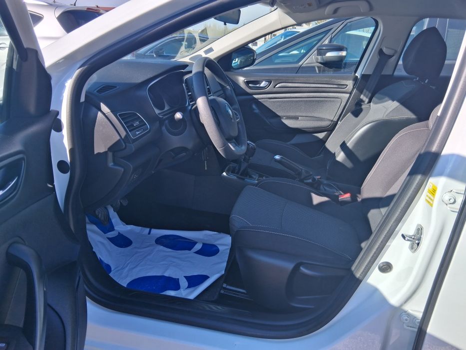 Renault Megane 2019r*1.3 Benzyna *77000 przebieg Bezwypadkowy *