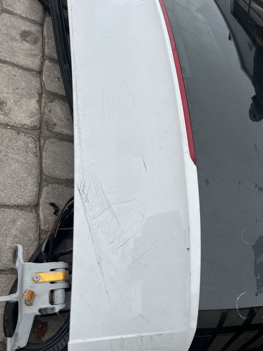 Klapa tyl tylna bmw f11 touring kombi a300 Alpinweiss szyba