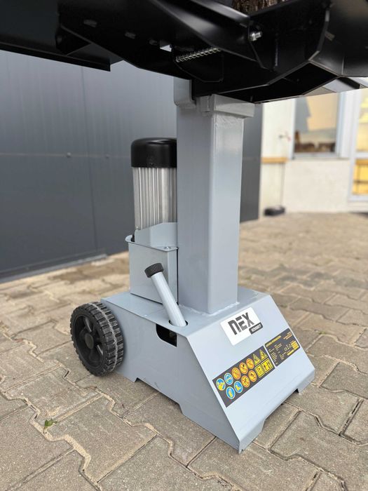 Łuparka pionowa hydrauliczna NEX 8 ton silnik 3kW solidna konstrukcja
