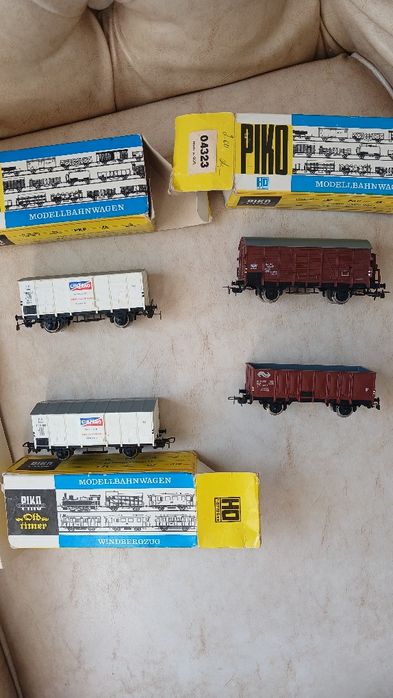 Тепловоз локаматив поезд PICO  Пико железная дорога модели домов и вок