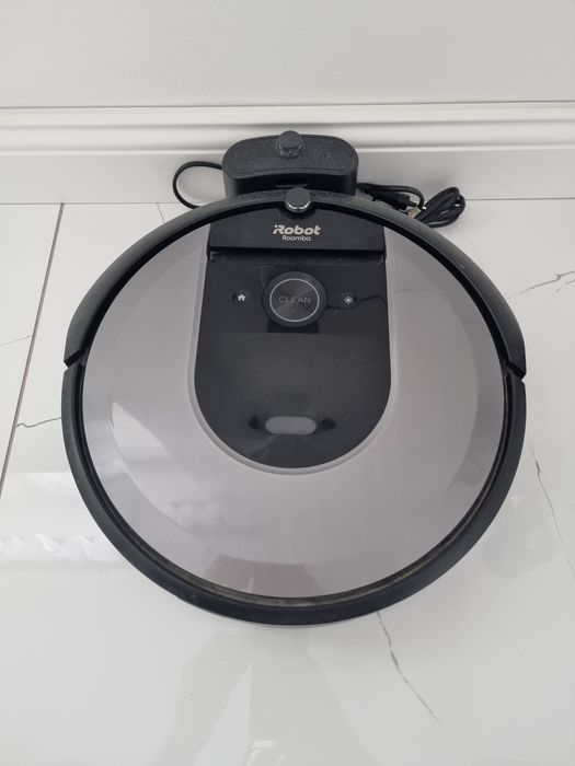 I Robot roomba odkurzacz