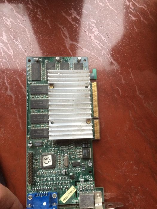 Графічні карти память 1gb usb антенки wifi