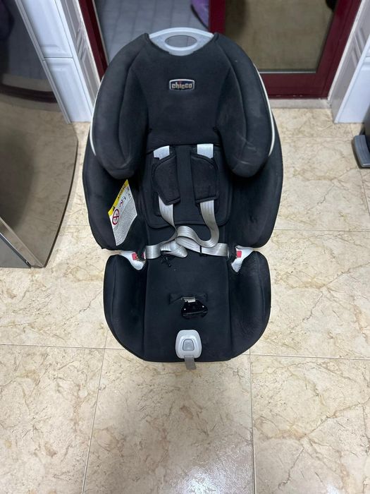 Cadeira bebe Chicco isofix