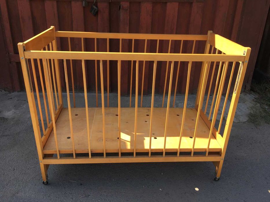 Дитяче ліжечко + ПОДАРУНОК