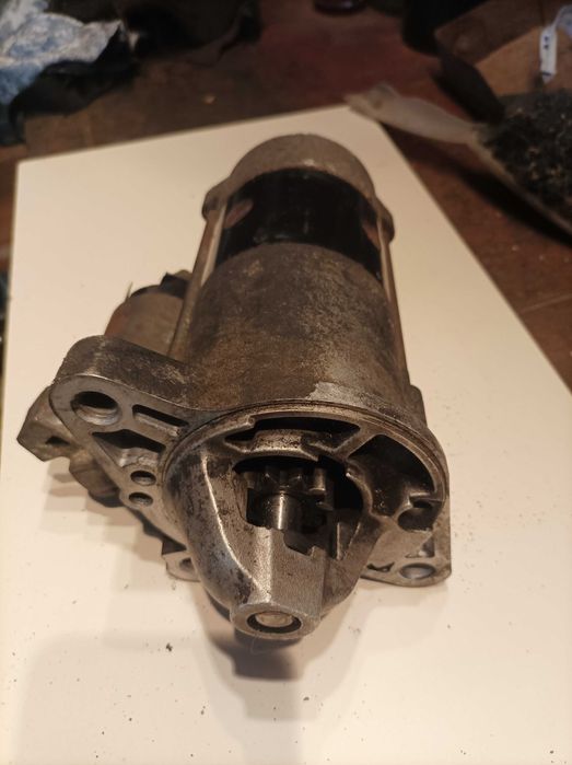 Rozrusznik MAZDA PREMACY 2.0 D