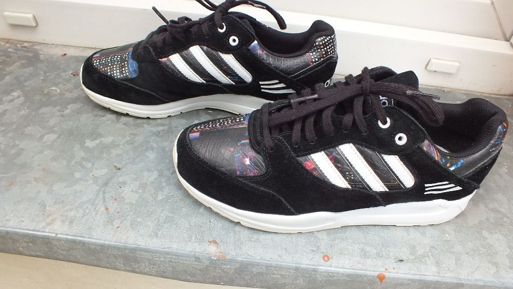 Super buty sportowe marki Adidas skóra w roz 39 1/3