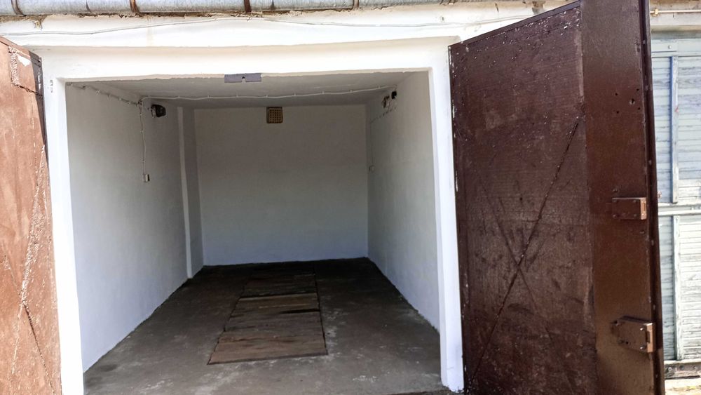 Garaż do wynajęcia na os.Lotnisko