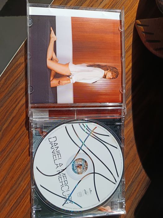 Cd Daniela Mercury64564071616769122