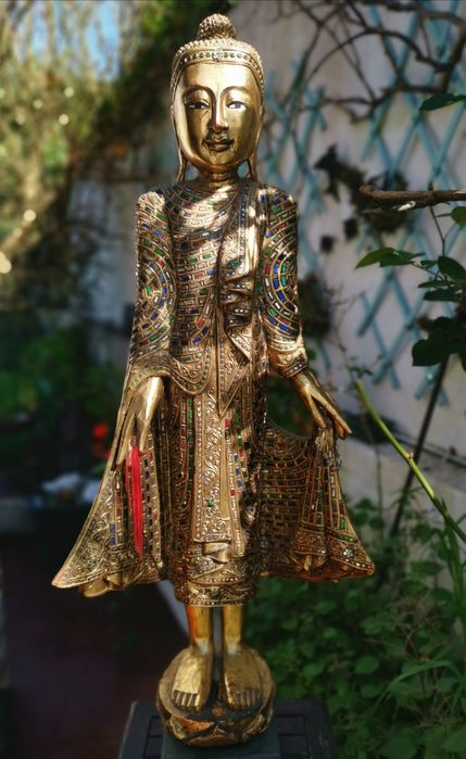 RARA, ANTIGA estátua figura Buda Budha  madeira talha dourada. Grande!