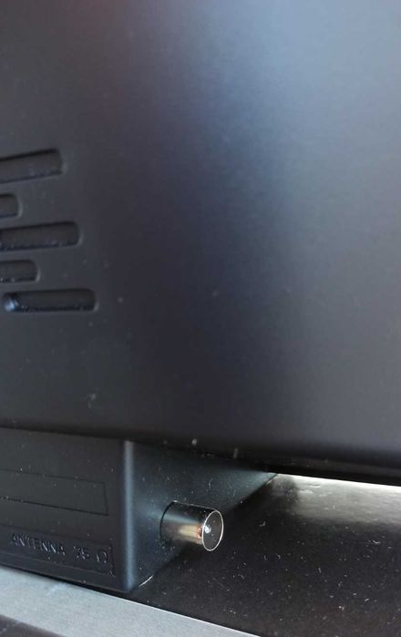 Музичний центр GRUNDIG WMS 3000 BT DAB+
