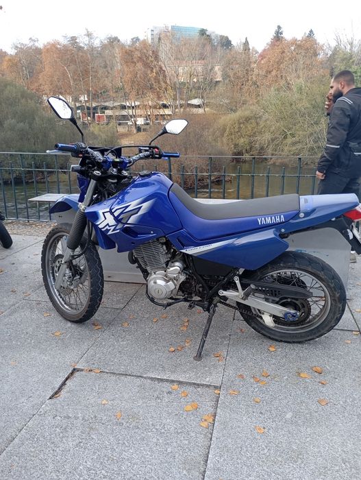 Vendo ou troco Xt 600