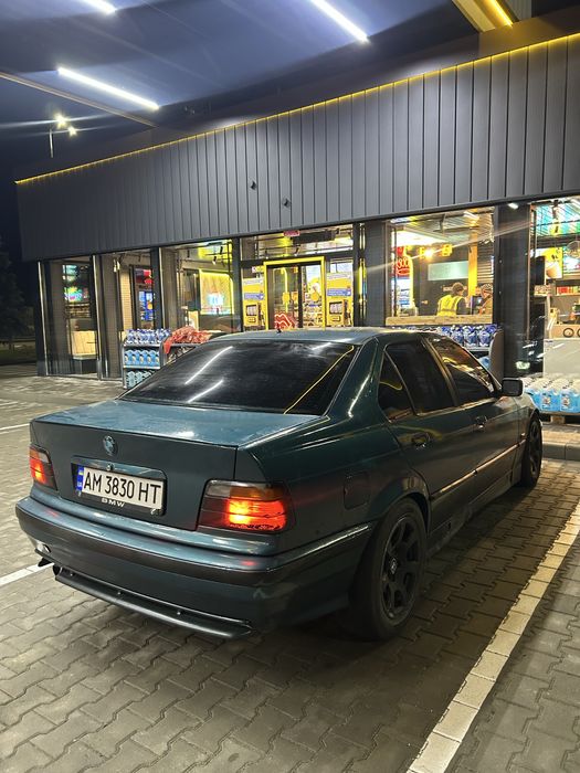 Продам бмв е36 2.0 Газ бензин