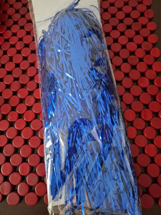 Peruka balowa niebieska