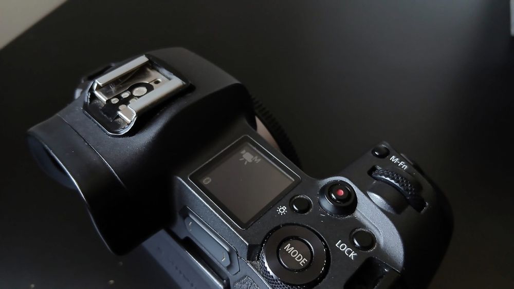 Canon EOS R corpo