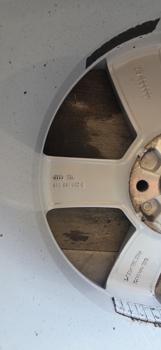 Felgi 17 Audi q2 81a601025b