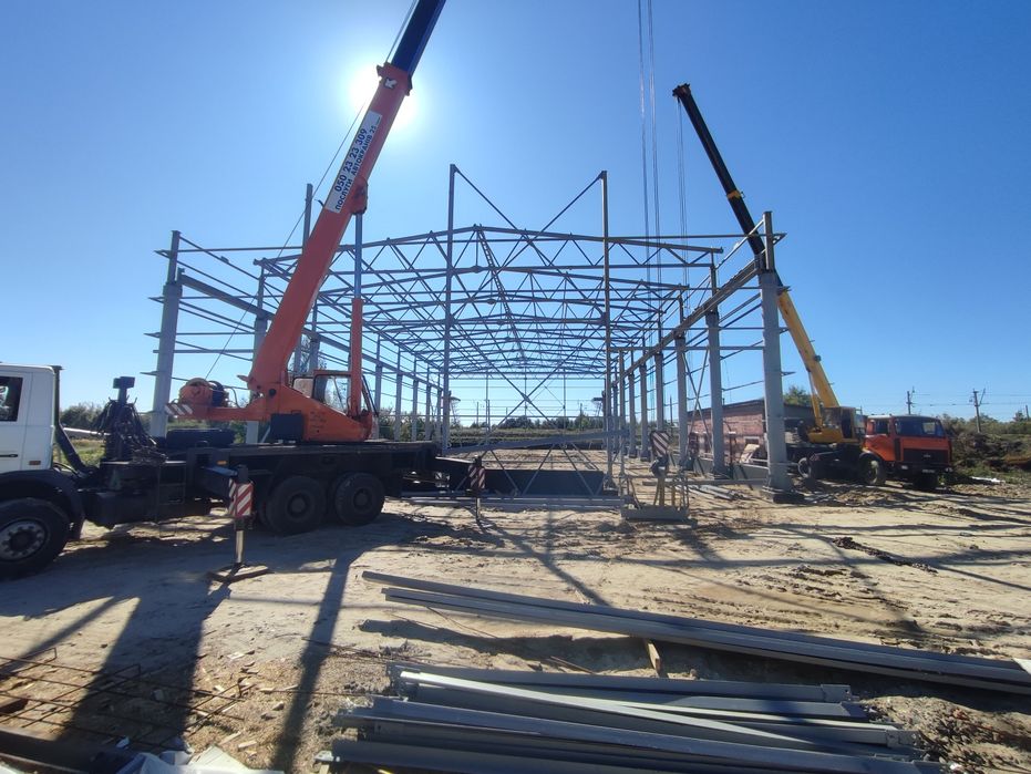 Послуги автокранів 25 тонн 28 метрів Волинська область