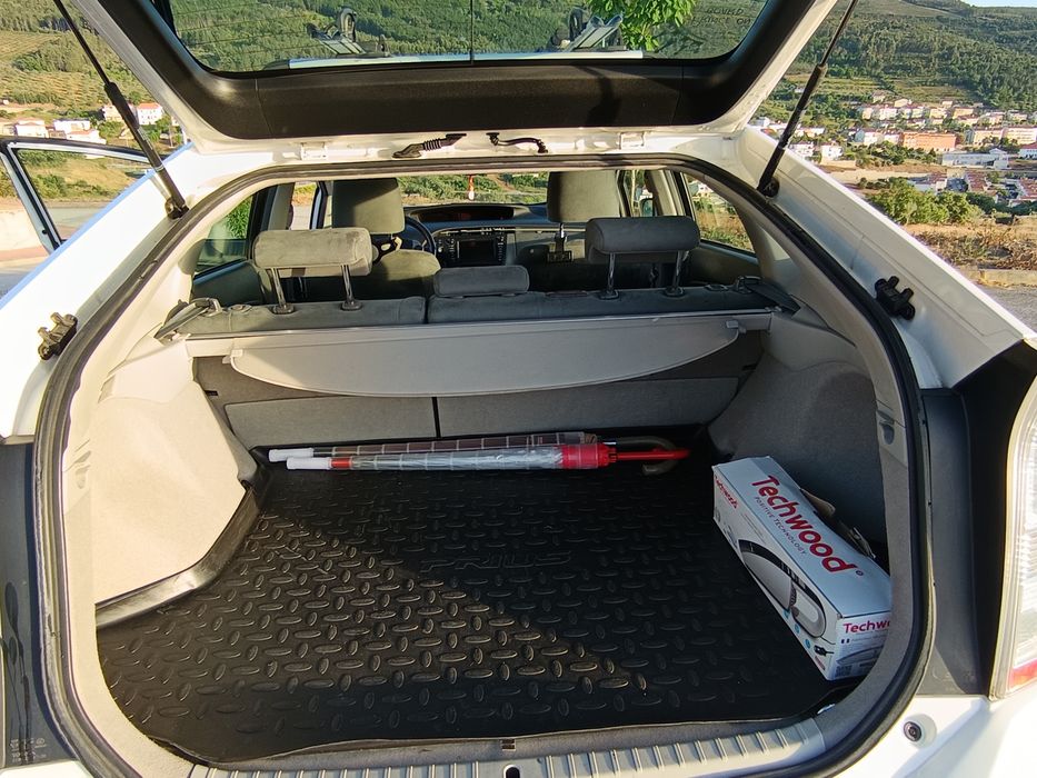 Toyota     Prius foto 4