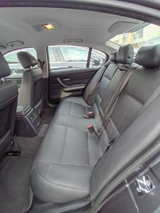 BMW 320d 2008 - Bom estado geral - 376.000 km