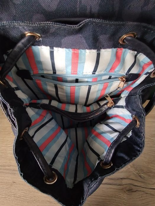 Plecak granatowy TCHIBO