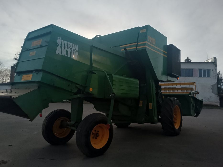 Комбайн Volvo 1110