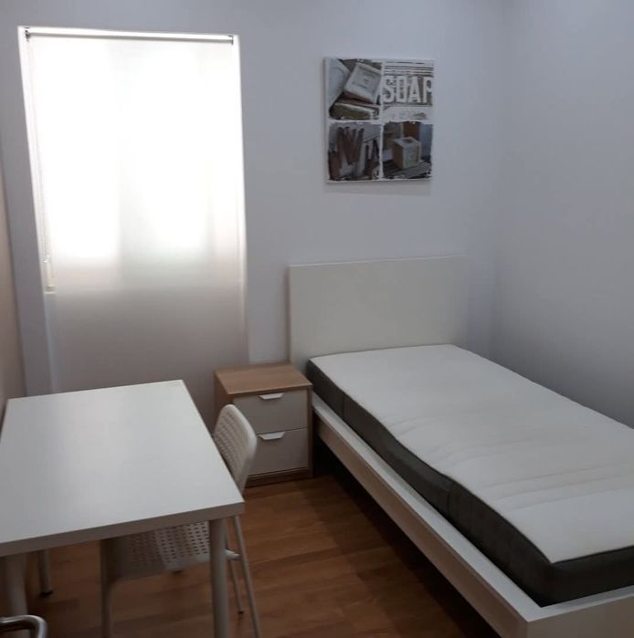 Quartos em Casa de Estudantes (Polo Universitário - Hospital S. João)