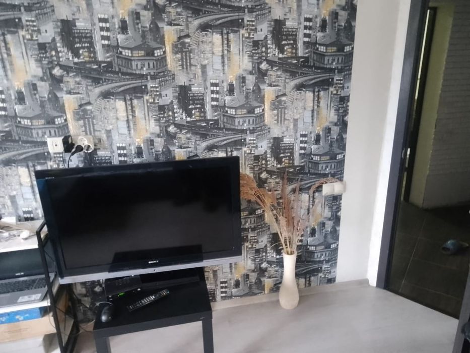 Продам 2-поверховий будинок, 153 м², гараж, ангар, 5 соток землі