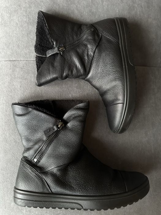 Жіночі черевики Ecco зимові шкіряні чорні 38 розмір