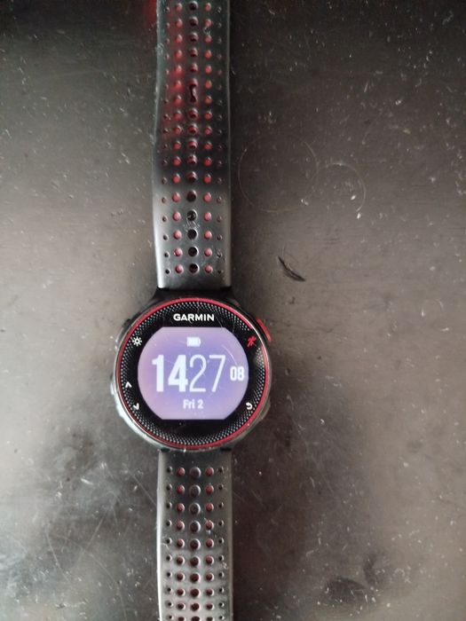 Garmin forerunner 235