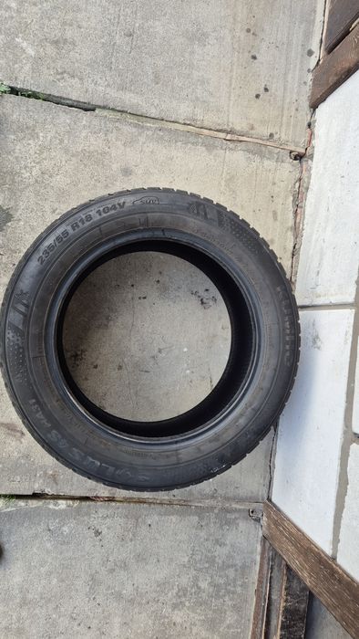 Зимова шина kumho solus4s 235/55r18