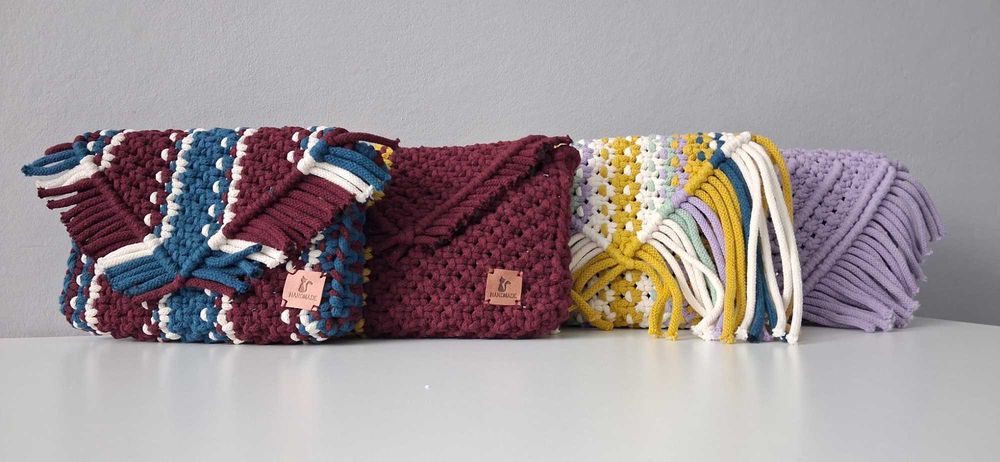 Torebka kopertówka szmaragdowa makrama handmade