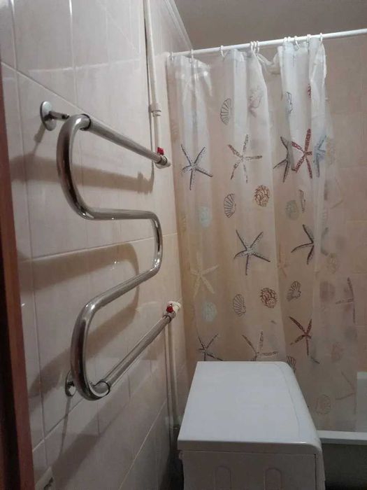 2 кімнатна квартира на Алмазному