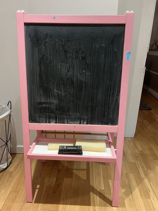 Cama de criança Rosa Montessori como nova