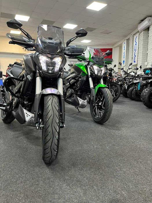 Мотоцикл Bajaj Dominar 400