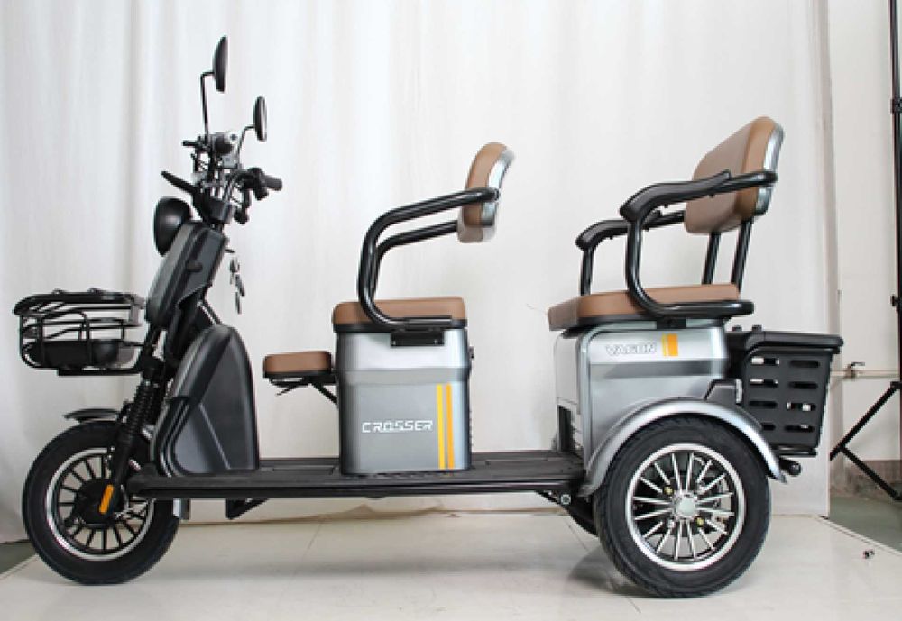 Электротрайк TR-4 VAGON Мотор 800W, 72V 20Ah (6 АКБ), колеса 10-3.0