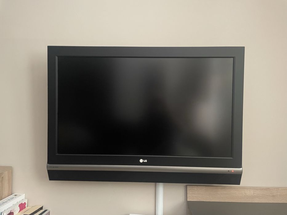Sprzedam TV LCD LG Electronics 42” LE2R