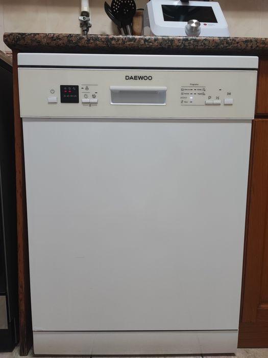 Máquina lavar loiça Daewoo64285416823043120