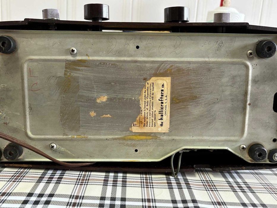 Rádio vintage Echophone (Hallicrafters) funcional – anos 40/50