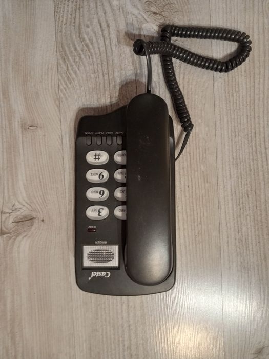 Taniej - Cztery telefony stacjonarne