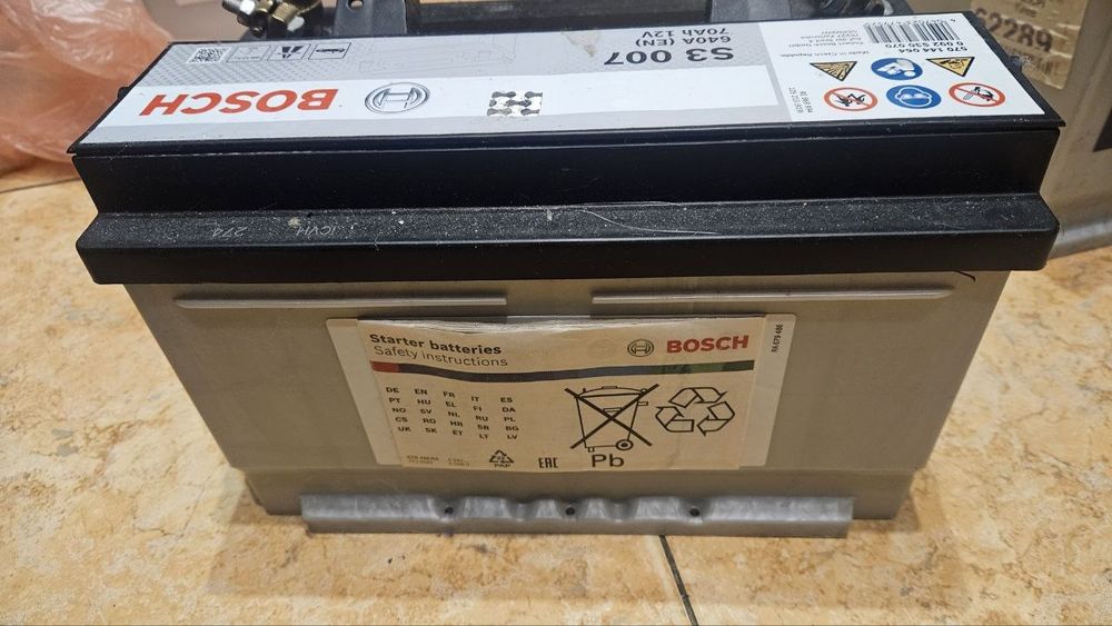 Автомобильный аккумулятор BOSCH S3 007 640A  70ah 12V