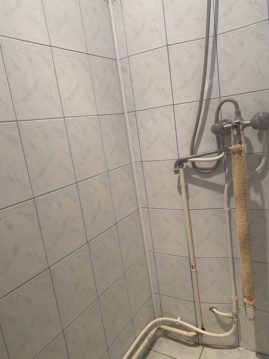 Здається в гуртожиток