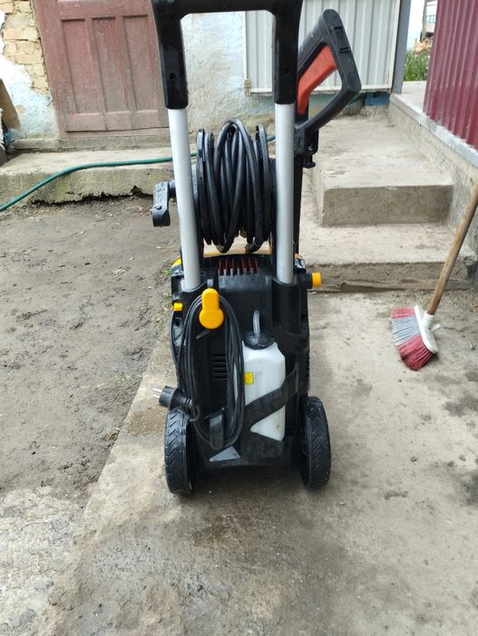 Продам авто мойку