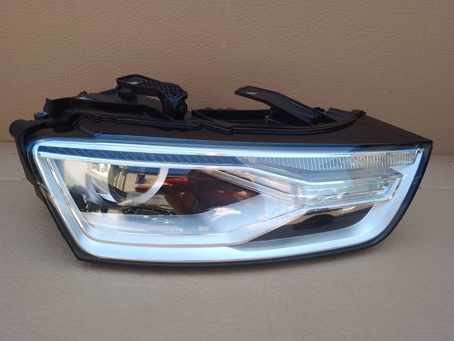 Xenon prawy audi Q3 lift 8u0 EU Europa