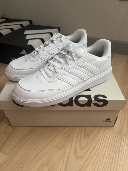Кросівки адідас оригінальні! COURTBLOCK SCHUH