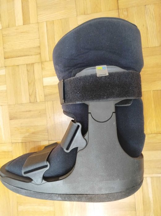 Orteza stawu skokowego Walker Corto Emo W100 krótki  L/3 używana