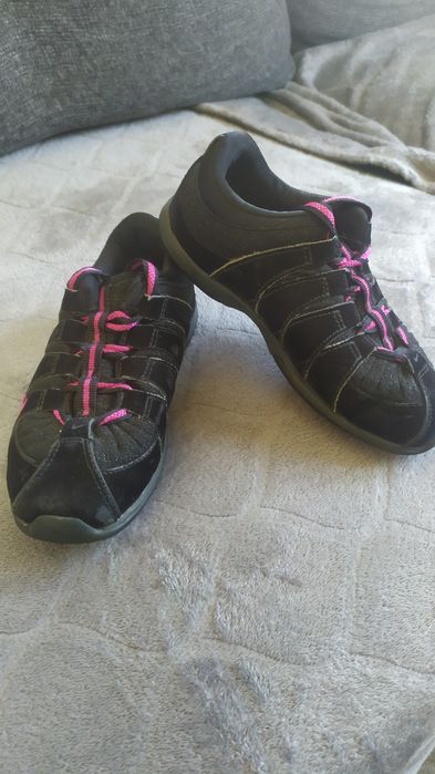 Nike dziewczęce 29,5